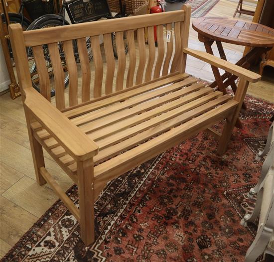 A classic style teak garden bench L.130cm